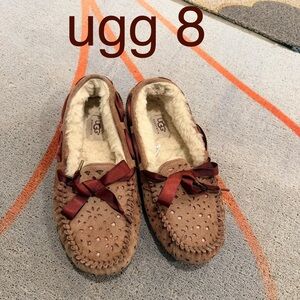 UGG burgundy Fleece Lined Slippers Mocs slip on slippers 8